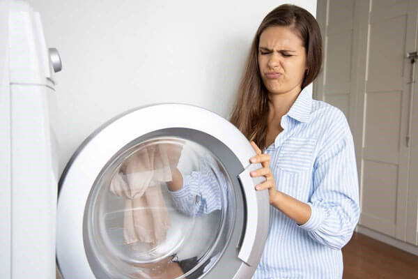 Wasmachine schoonmaken? 5 stappen die je op weg helpen!
